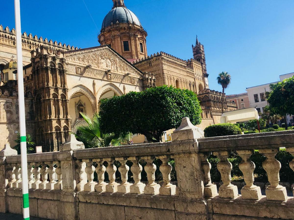 Around Cassaro Holiday House Palermo Buitenkant foto